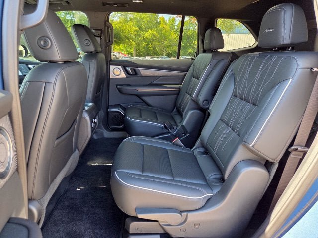 Used 2025 Buick Enclave Avenir w/ Trailering Package, 5000 lbs. FWD image 13