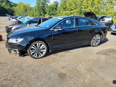 Used 2017 Lincoln MKZ Reserve w/ Climate Package AWD/4WD image 2