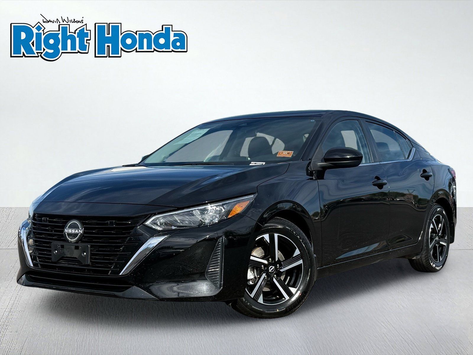 Used 2025 Nissan Sentra SV FWD image 2