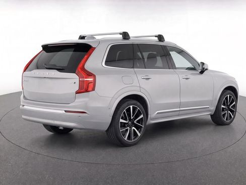 Used 2024 Volvo XC90 B6 Plus AWD/4WD image 4