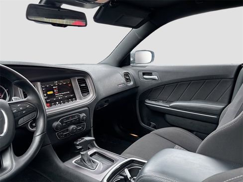 Used 2023 Dodge Charger Scat Pack w/ Harman/Kardon Audio Group image 24
