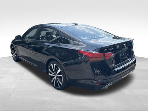 Used 2021 Nissan Altima 2.5 SR w/ SR Premium Package FWD image 20