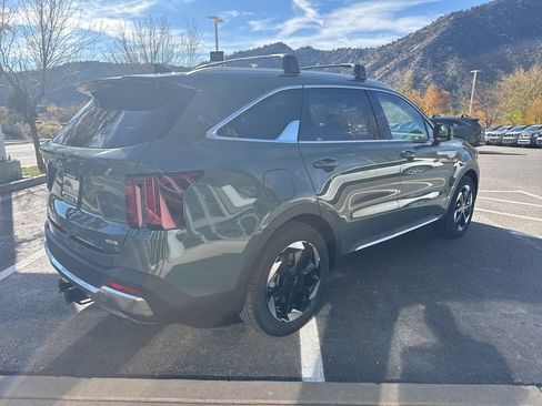 New 2026 Kia Sorento EX image 4
