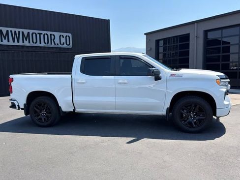 Used 2022 Chevrolet Silverado 1500 RST AWD/4WD image 5