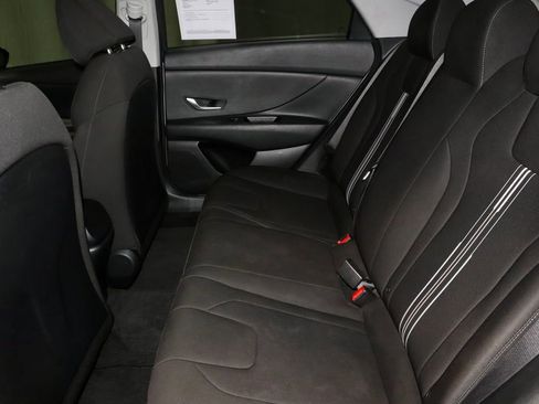 Used 2023 Hyundai Elantra SEL FWD image 20