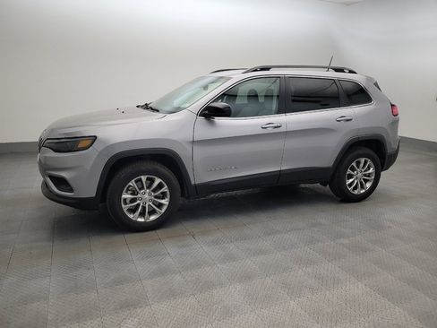 Used 2022 Jeep Cherokee Latitude Lux AWD/4WD image 2