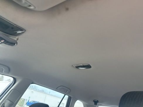 Used 2012 Subaru Outback 2.5i w/ Alloy Wheel Pkg image 9