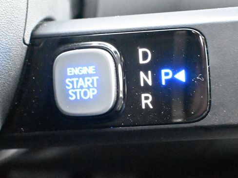 Used 2026 Hyundai Palisade SEL FWD image 17