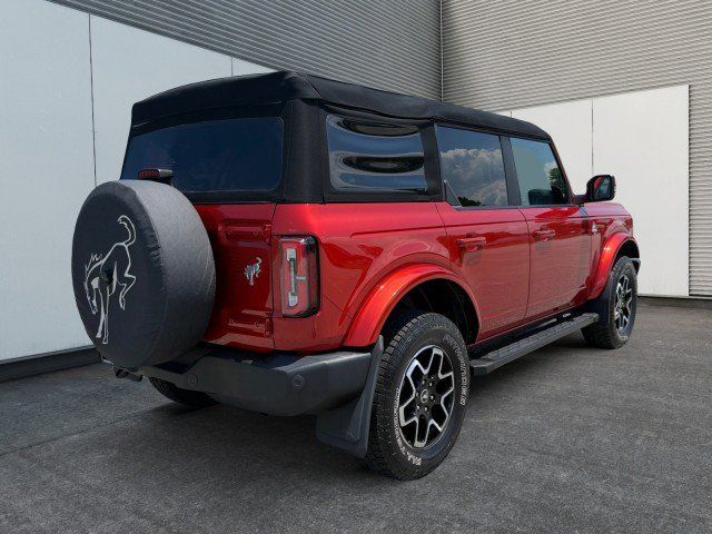 Used 2023 Ford Bronco Outer Banks AWD/4WD image 13