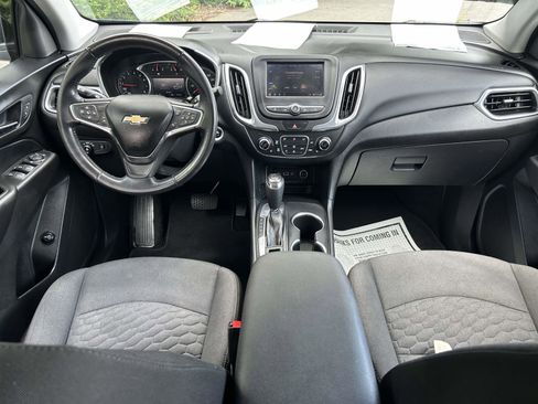 Used 2020 Chevrolet Equinox LT FWD image 17