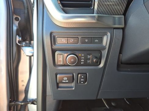 Used 2022 Ford F150 Raptor w/ Equipment Group 801A High AWD/4WD image 26