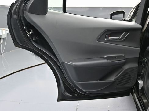 Used 2024 Toyota Prius XLE FWD image 38