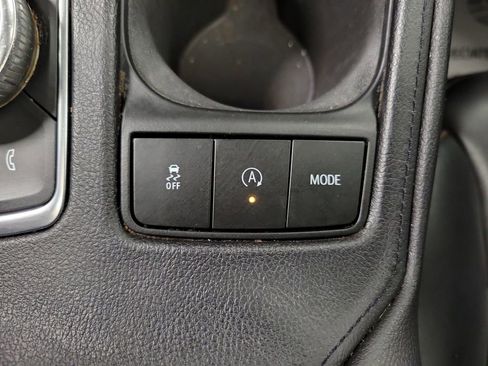 Used 2019 Cadillac XT4 Sport image 16