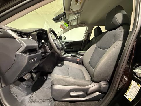 Certified 2024 Toyota RAV4 LE AWD/4WD image 13