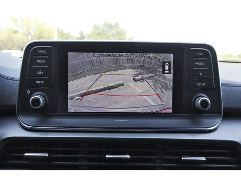 Used 2021 Kia Telluride LX FWD image 28