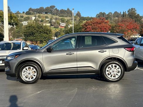 Used 2025 Ford Escape Active image 6