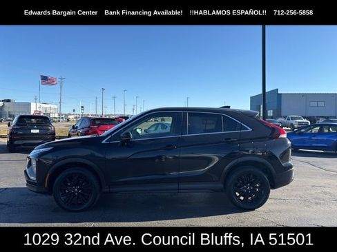 Used 2023 Mitsubishi Eclipse Cross LE image 5