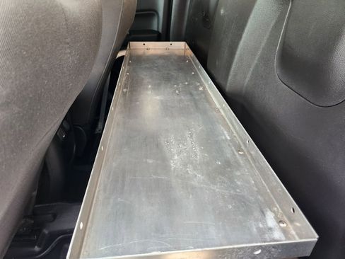 Used 2022 Chevrolet Colorado LT w/ Fleet Safety Package image 29