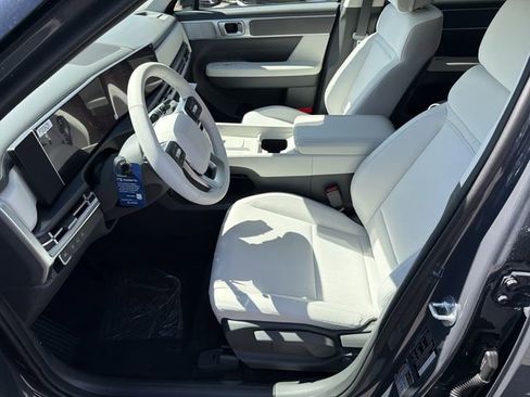New 2026 Hyundai Santa Fe SE AWD/4WD image 9
