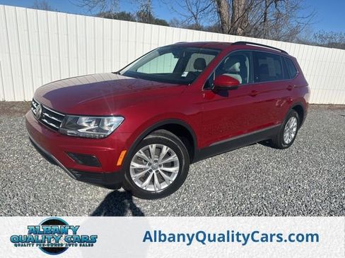 Used 2018 Volkswagen Tiguan SE image 1