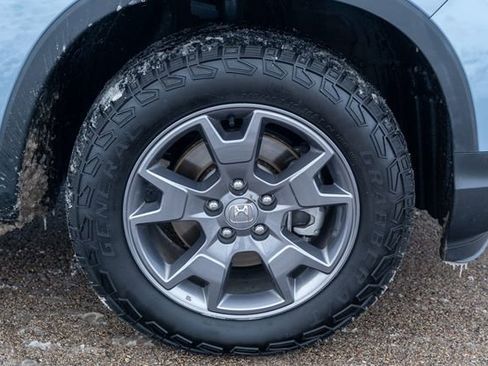 Used 2024 Honda Passport TrailSport image 11