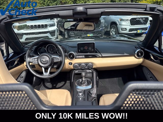 Used 2016 MAZDA MX-5 Miata Grand Touring RWD image 4