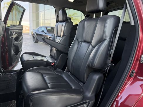Used 2020 Subaru Ascent Limited w/ Popular Package #2A image 13