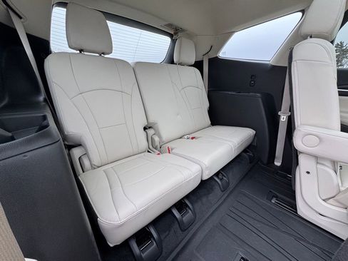 Used 2023 Buick Enclave Essence w/ Experience Buick Package image 35