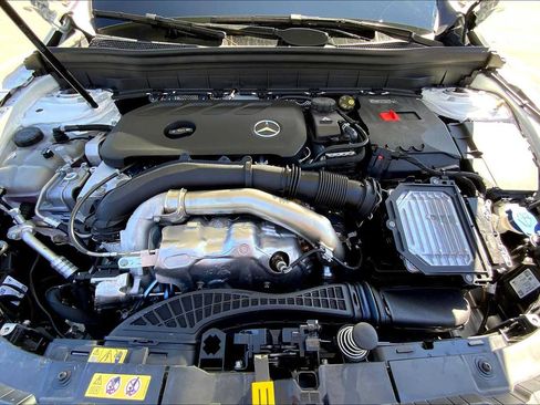 Used 2026 Mercedes-Benz GLB 250 4MATIC image 20
