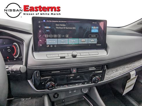 New 2026 Nissan Rogue Platinum image 13