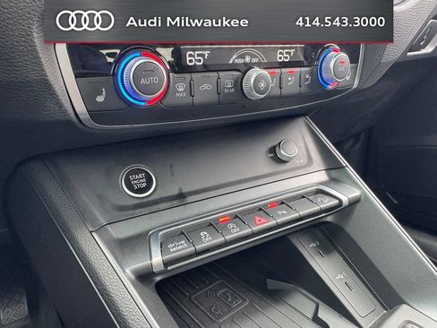 Used 2023 Audi Q3 2.0T Premium Plus w/ Premium Plus Package AWD/4WD image 21