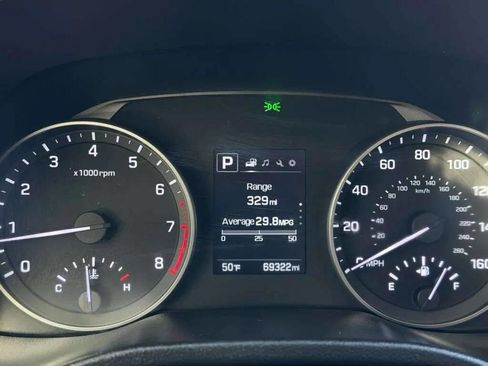 Used 2018 Hyundai Elantra Value Edition w/ Cargo Package image 14