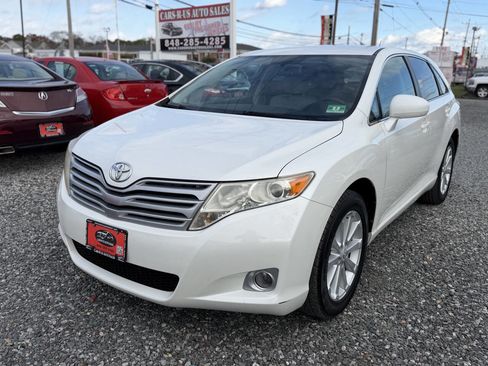 Used 2010 Toyota Venza image 3