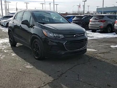 Certified 2020 Chevrolet Trax LS image 9