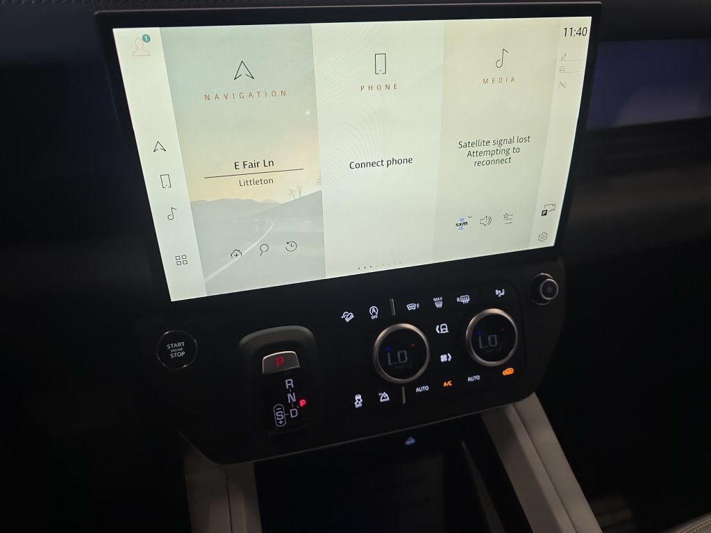 New 2026 Land Rover Defender 110 X-Dynamic SE AWD/4WD image 15
