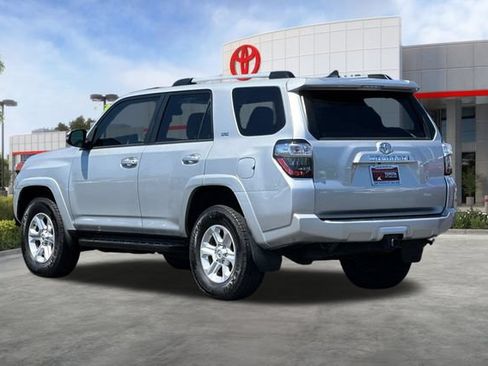 Certified 2021 Toyota 4Runner SR5 Premium AWD/4WD image 6