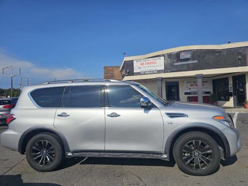 Used 2017 Nissan Armada Platinum image 3