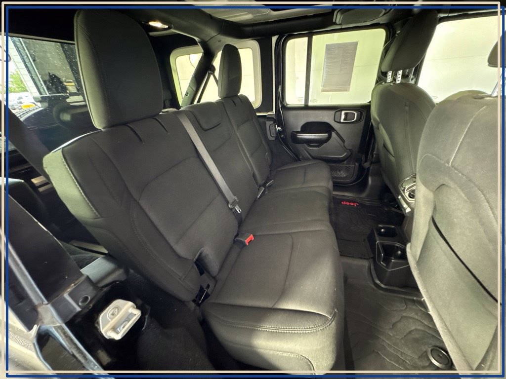 Used 2020 Jeep Wrangler Unlimited Sport AWD/4WD image 40