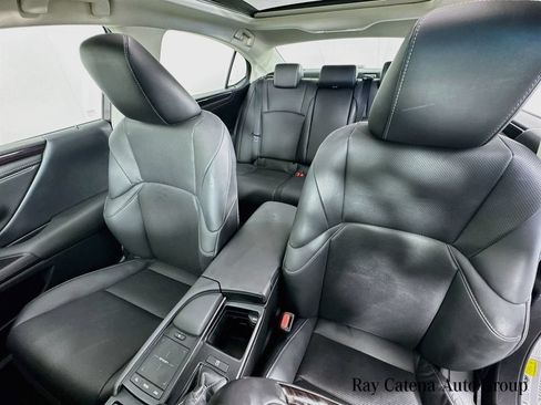 Certified 2021 Lexus ES 350 w/ Premium Package FWD image 22
