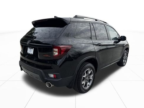 Certified 2023 Honda Passport TrailSport image 9
