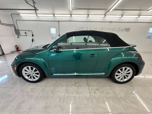 Used 2018 Volkswagen Beetle 2.0T SE FWD image 8