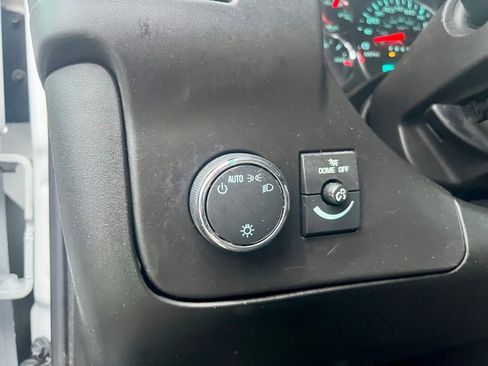 Used 2023 Chevrolet Express 2500 w/ Driver Convenience Package RWD image 20