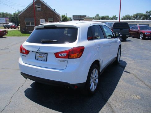 Used 2015 Mitsubishi Outlander Sport SE AWD/4WD image 6