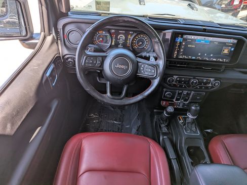 Used 2024 Jeep Wrangler Unlimited Rubicon 392 image 18