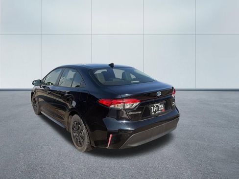 Used 2024 Toyota Corolla LE image 6