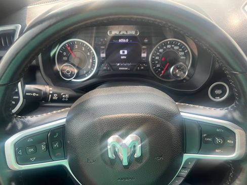 Used 2022 RAM 1500 Big Horn AWD/4WD image 23