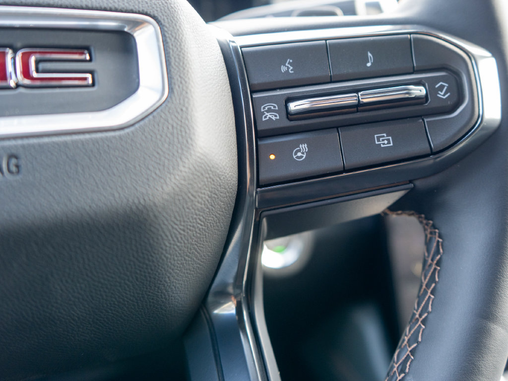 New 2027 GMC Terrain AT4 w/ Convenience Package III AWD/4WD image 20