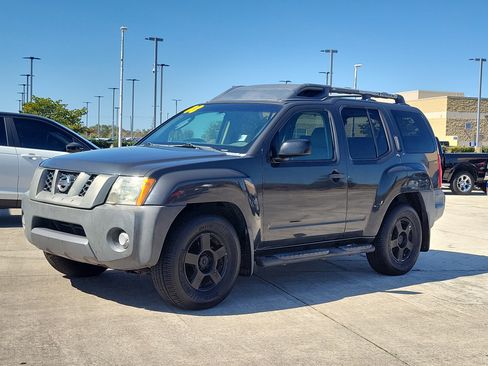 Used 2008 Nissan Xterra S image 2