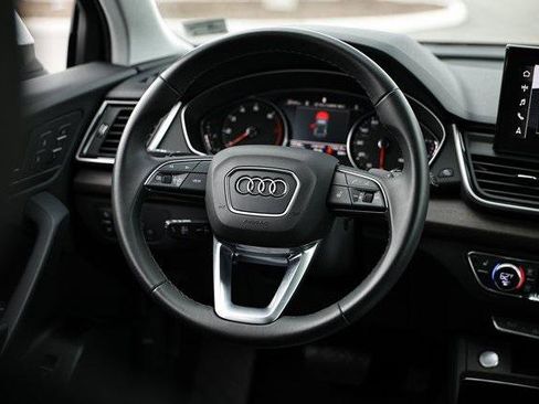 Certified 2024 Audi Q5 2.0T Premium w/ Convenience Package image 26