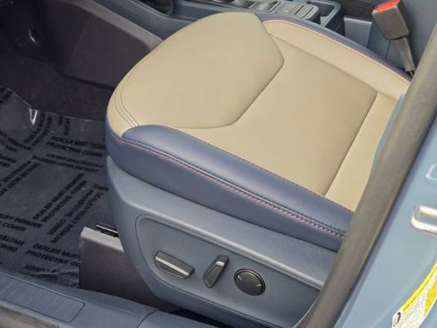 New 2025 Ford Maverick Lariat image 23